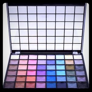 🌹🌟Eyeshadow Palette 🎨Never Used Brand New! 🌹🌟